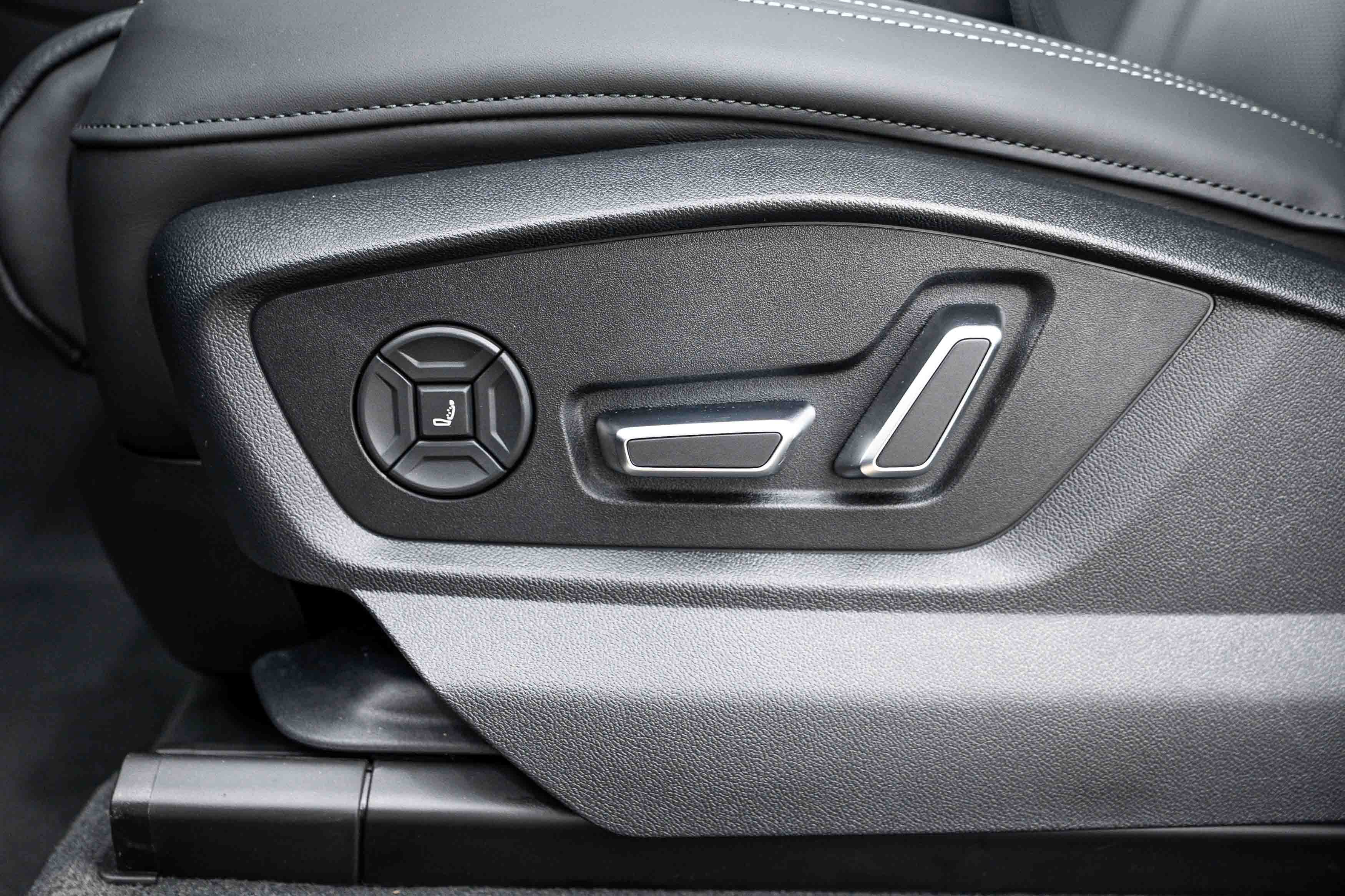 New 2026 Daytona Gray Audi S line Prestige image 15