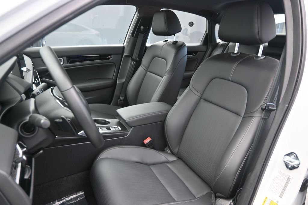 Used 2025 White Honda Sport image 15