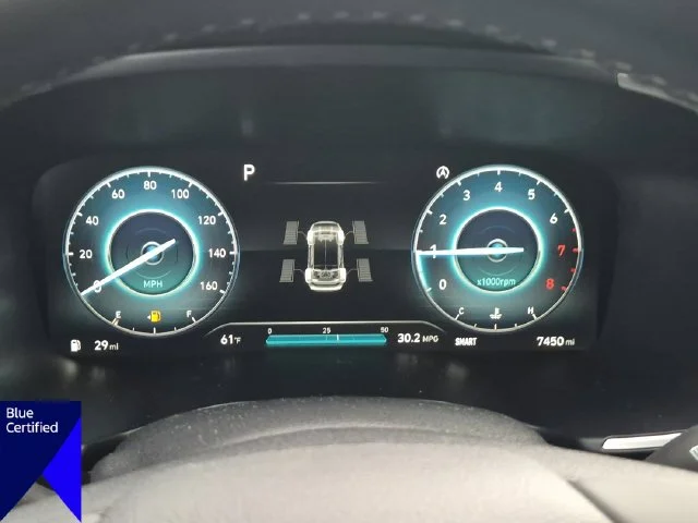 Used 2023 Black Hyundai SEL image 19