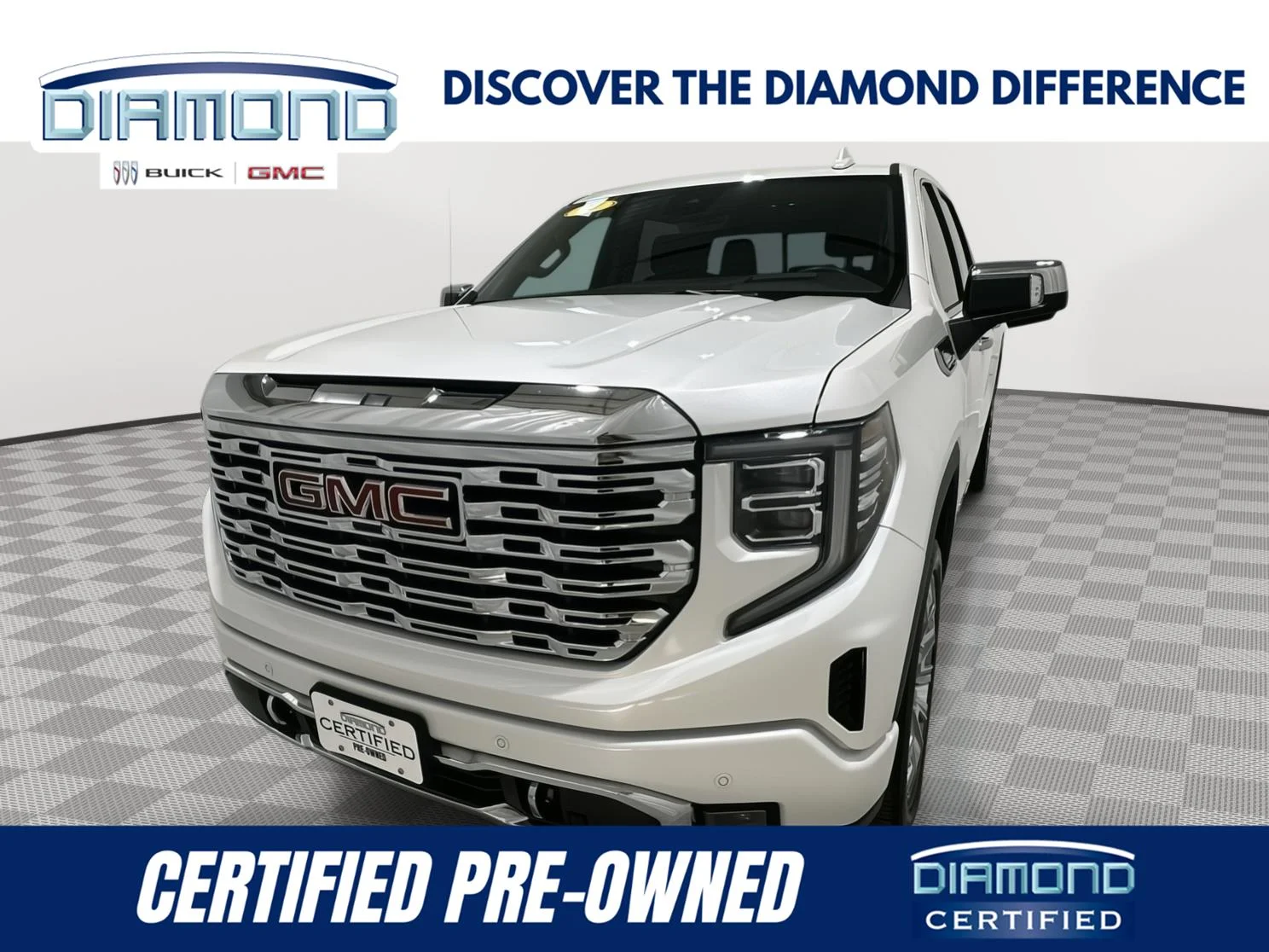 Used 2024 White Frost Tricoat GMC Denali image 1