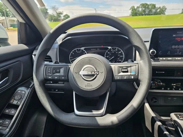 Used 2024 White Nissan SV image 14