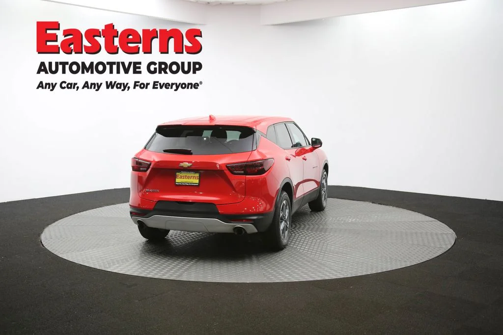Used 2023 Red Chevrolet LT image 36