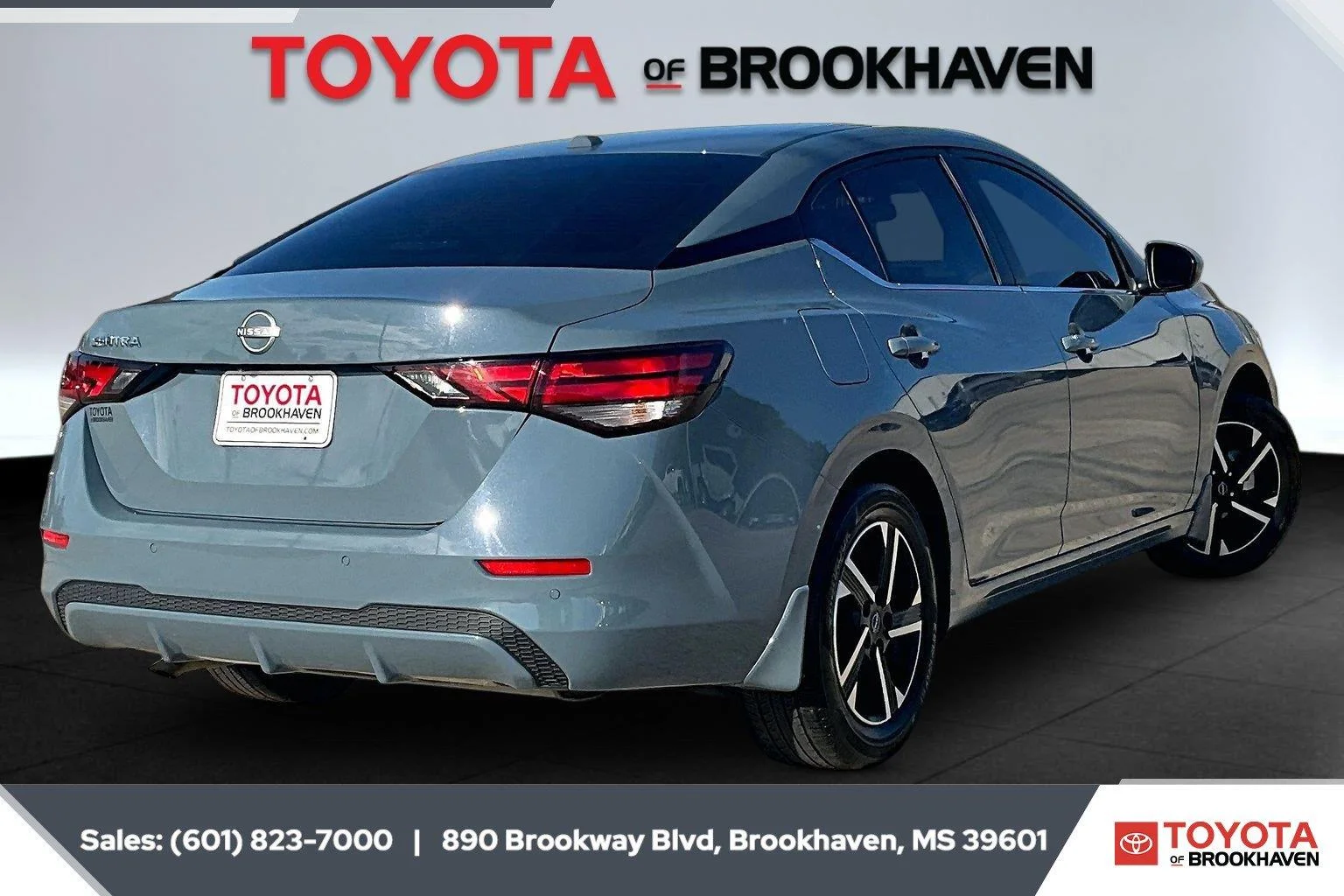 Used 2025 Atlantic Gray Metallic Nissan SV image 11