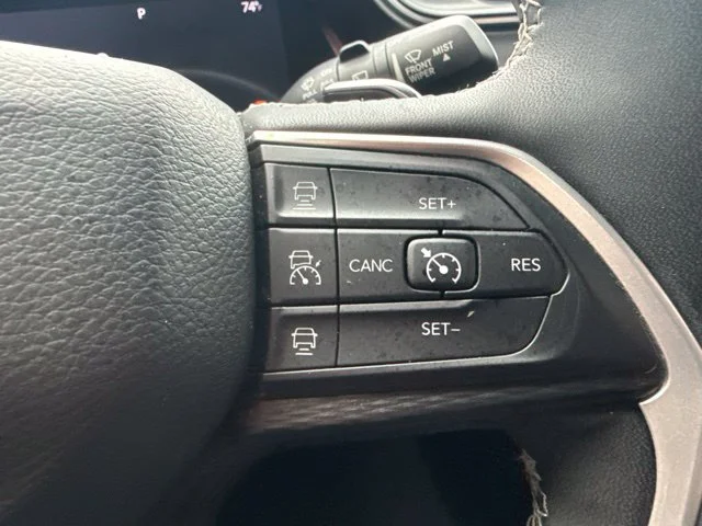 Used 2023 Black Jeep Altitude X image 26