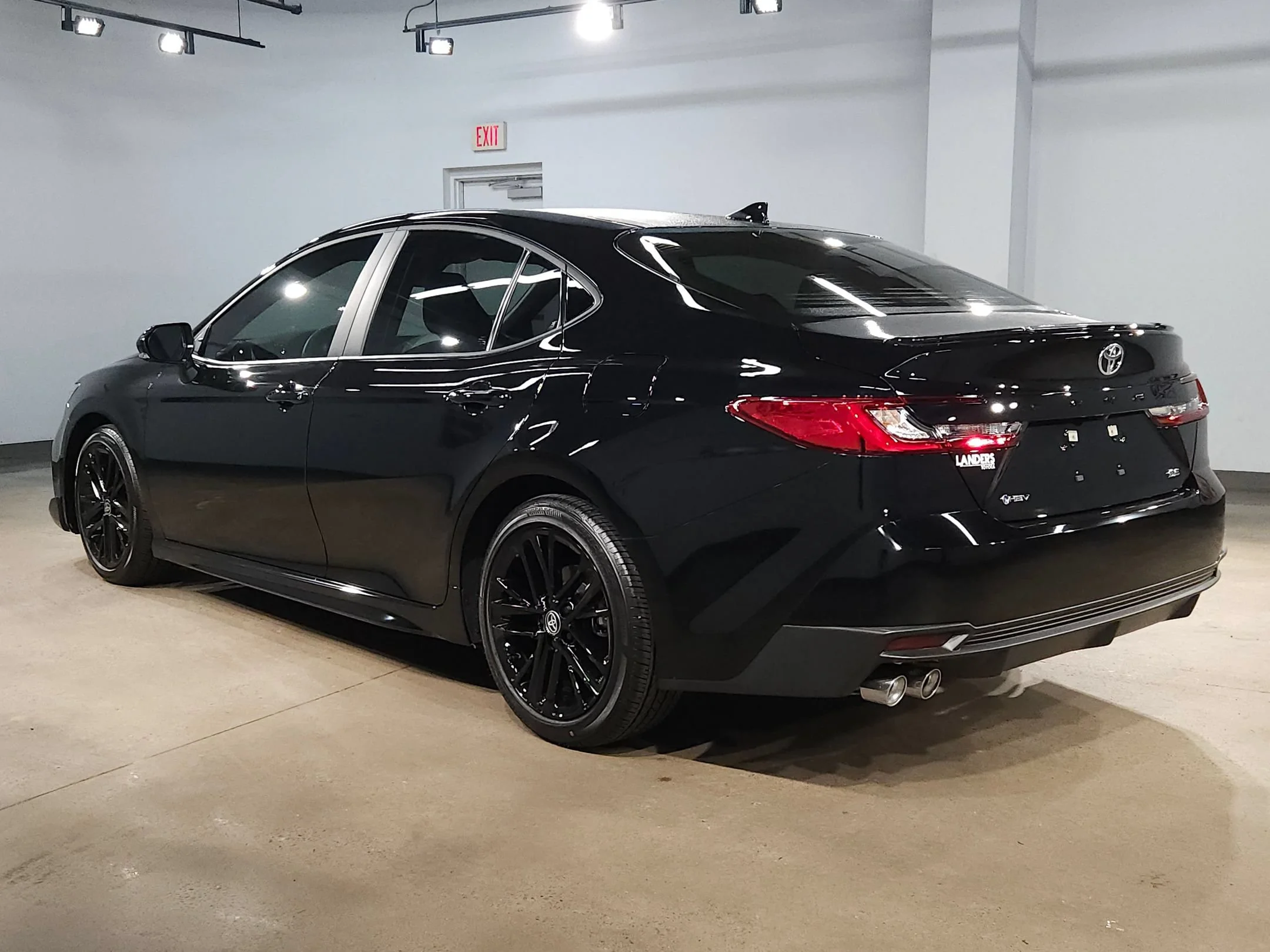 Used 2026 Midnight Black Metallic Toyota SE image 5