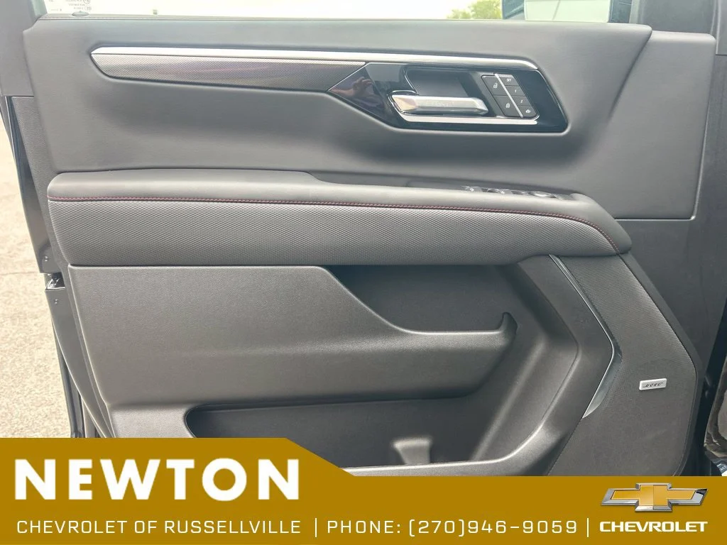 2026 Chevrolet Suburban RST - Photo 8