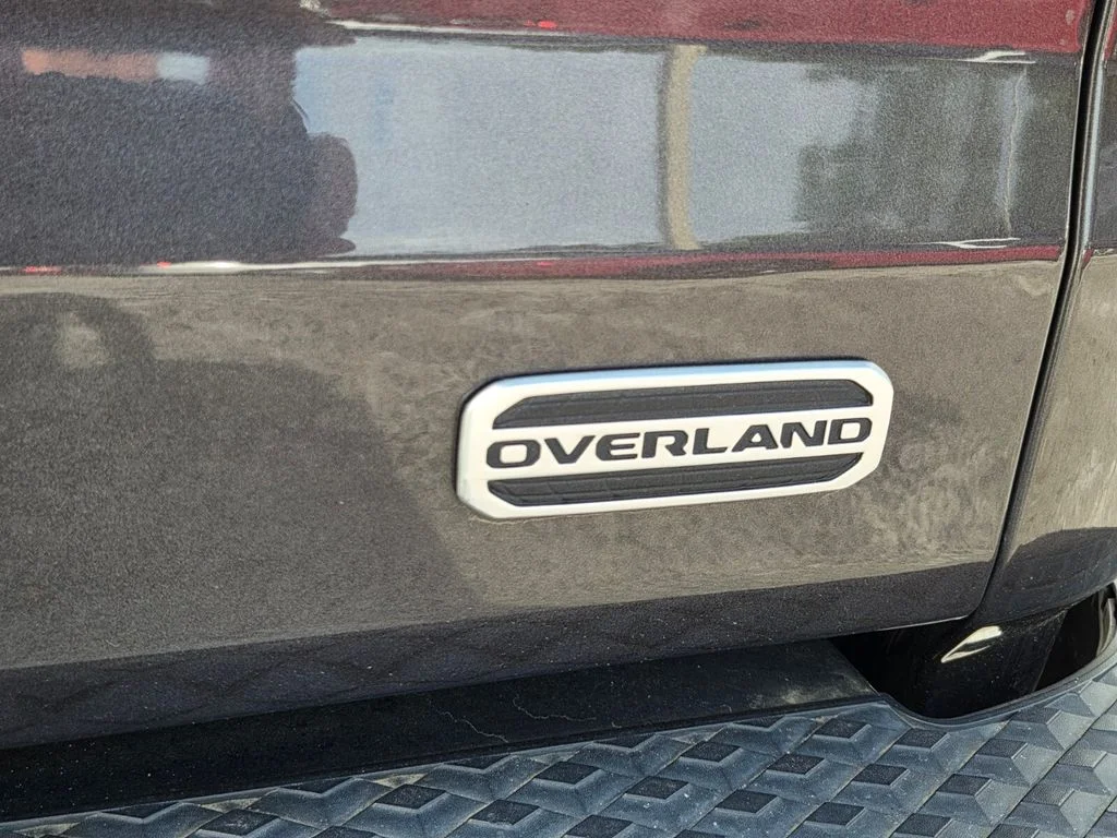 Used 2020 Gray Jeep Overland image 11