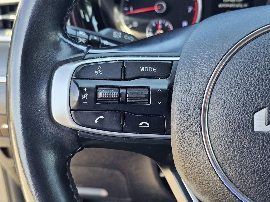 Used 2022 Black Kia GT-Line image 25