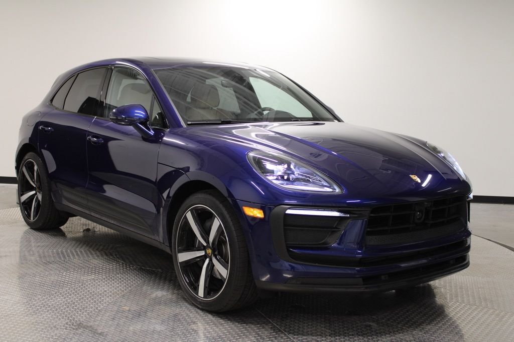 Used 2026 Blue Porsche  image 9