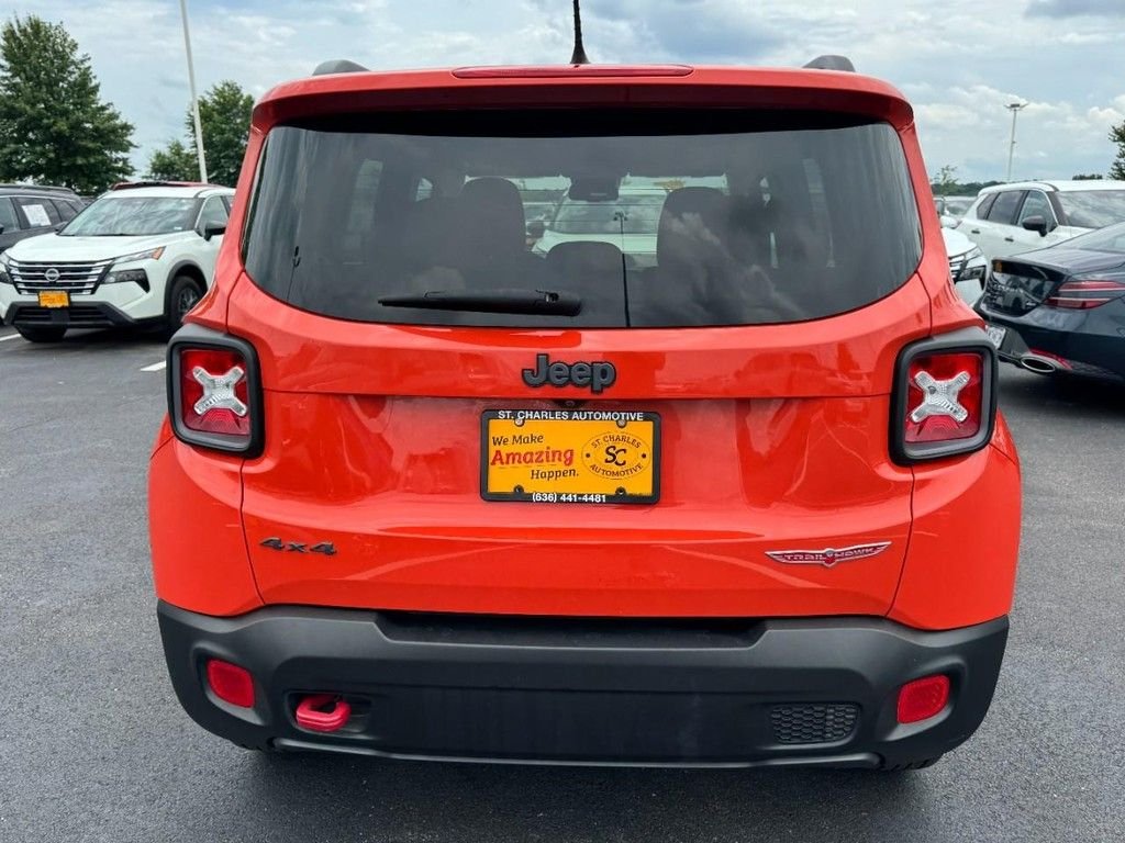 Used 2016 Orange Jeep Trailhawk image 4
