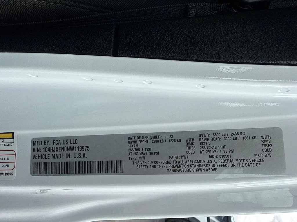 Used 2022 White Jeep Unlimited Sahara image 36