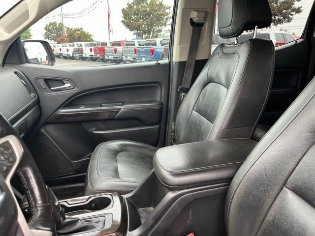 Used 2017 Silver GMC SLT image 10