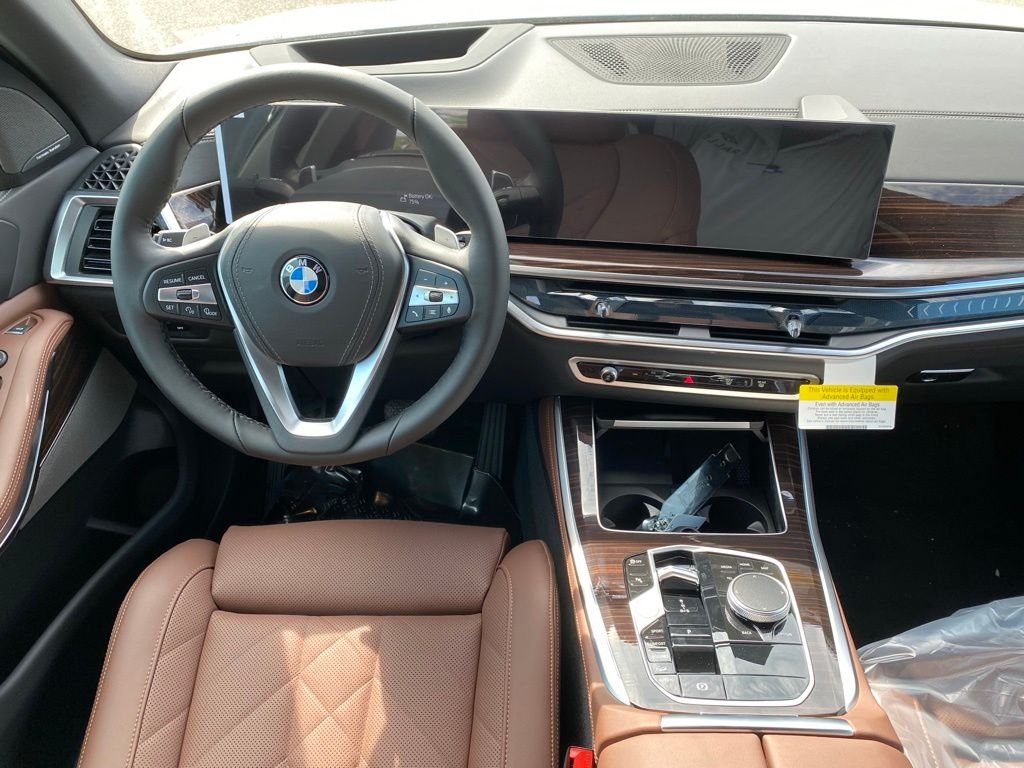 New 2026 Alpine White BMW xDrive40i image 9
