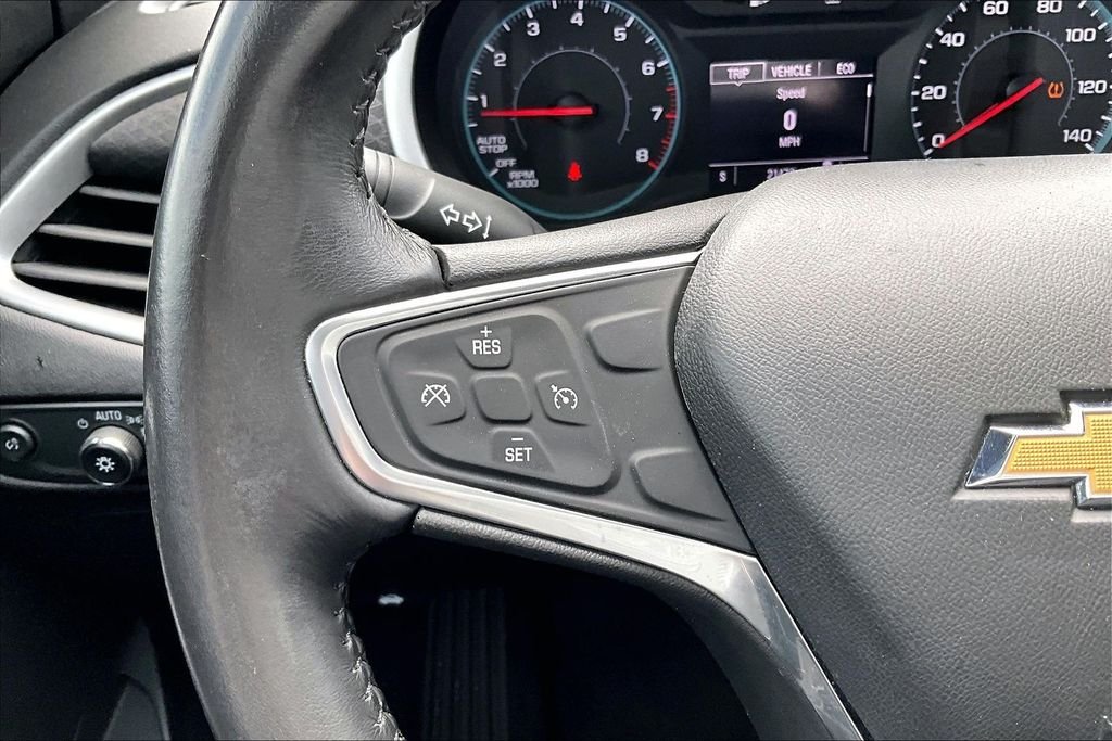 Used 2022 Black Chevrolet LT image 17