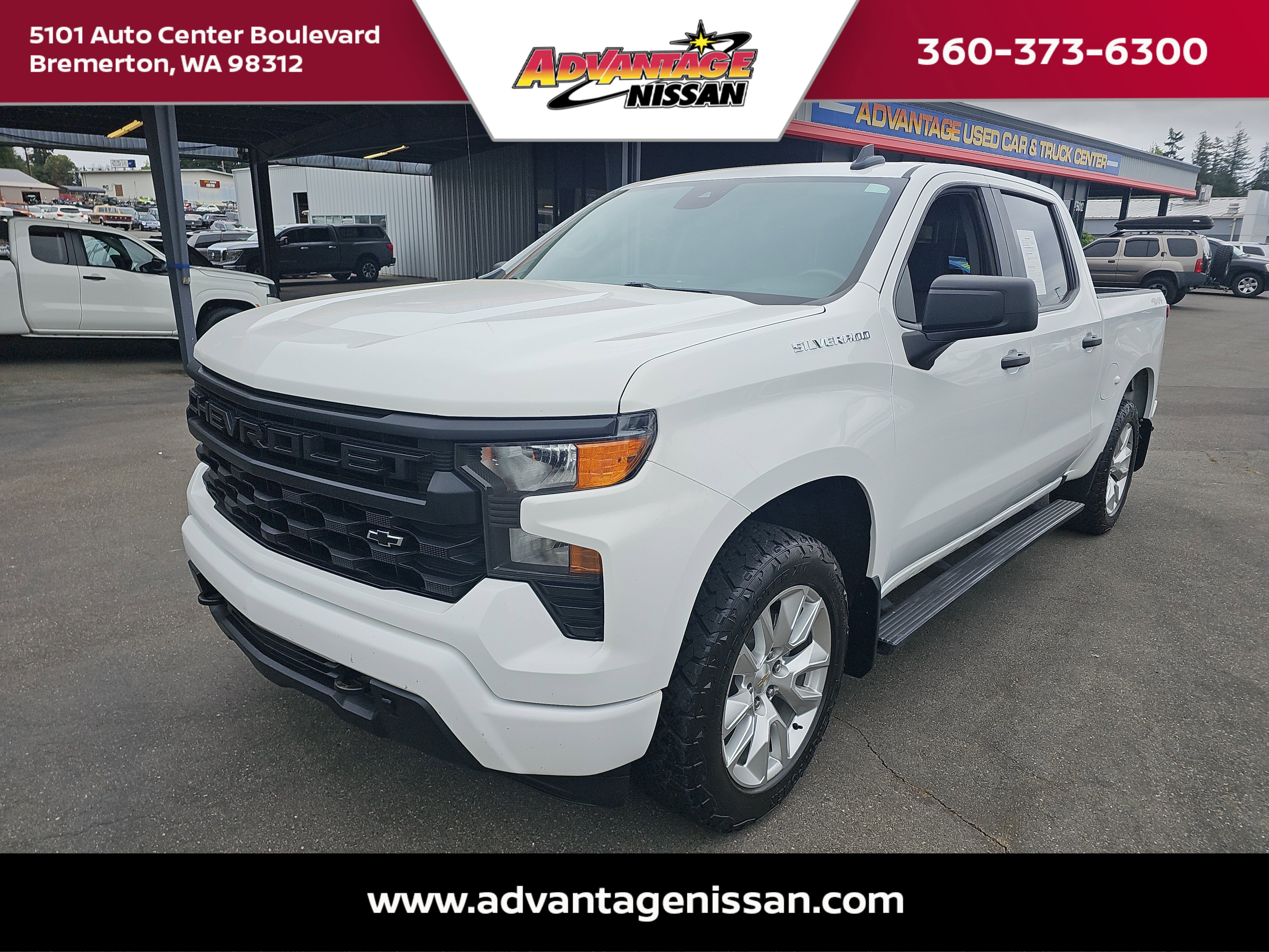 Used 2023 Summit White Chevrolet Custom image 1