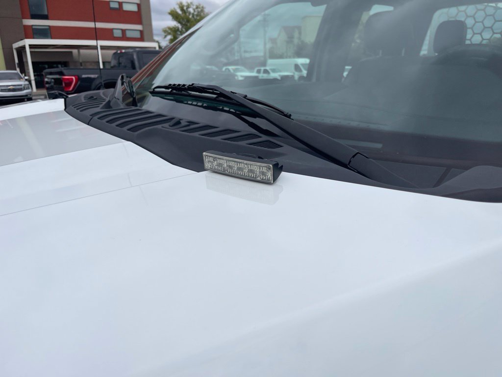 Used 2021 White Ford XL image 5