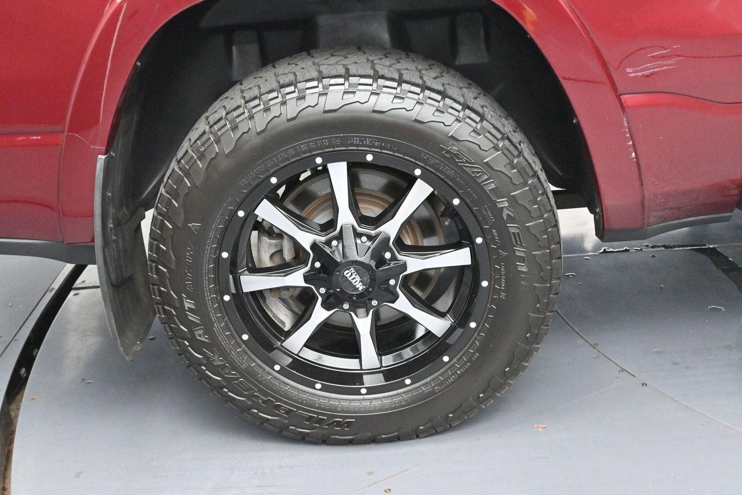 Used 2021 Delmonico Red Pearlcoat Ram Laramie image 36
