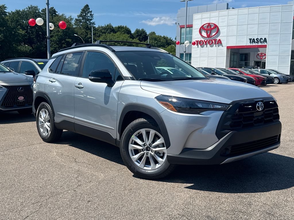 New 2026 Sonic Silver Toyota LE image 1