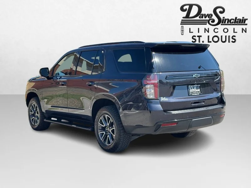 Used 2023 Gray Chevrolet Z71 image 6