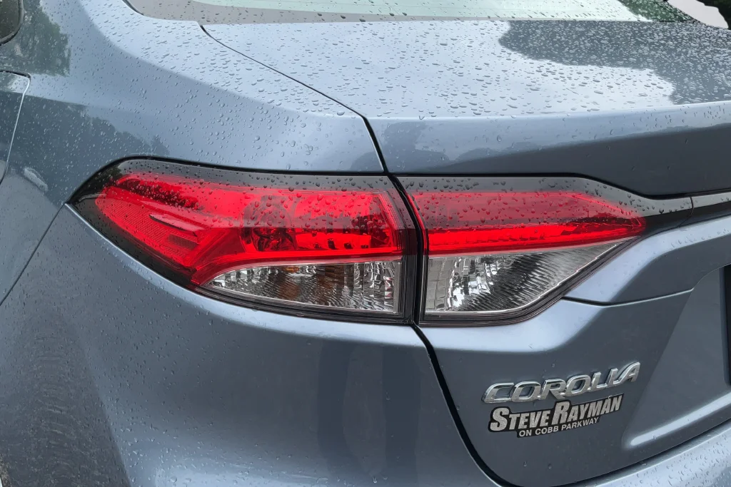 2024 Toyota Corolla LE - Photo 28