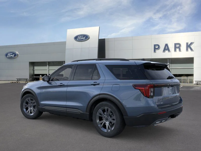 New 2026 Vapor Blue Metallic Ford Active image 4