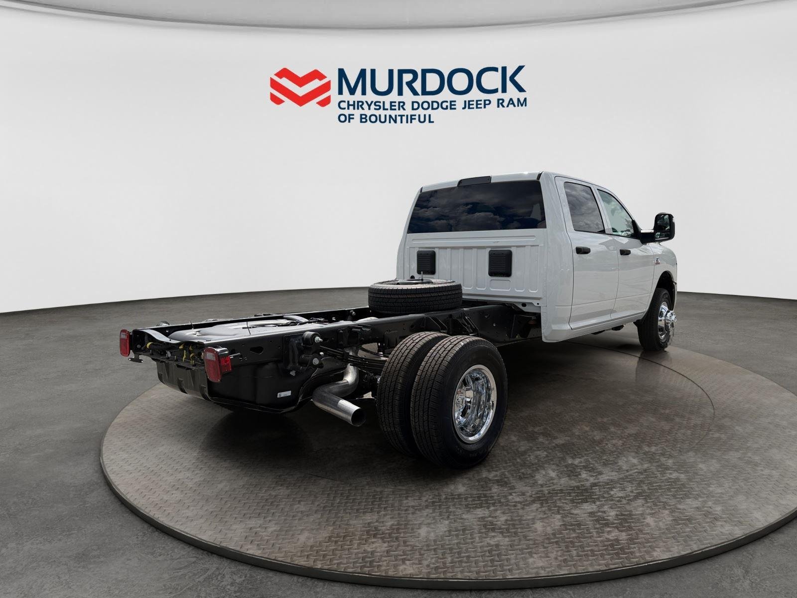 New 2026 Bright White Clearcoat RAM Tradesman image 5