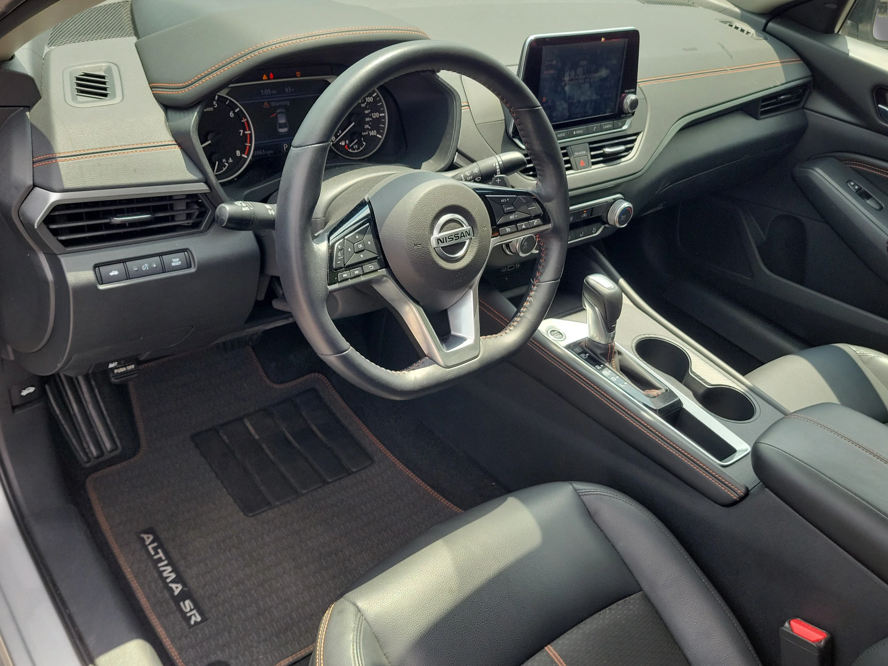 Used 2020 Brilliant Silver Metallic Nissan 2.5 SR image 18