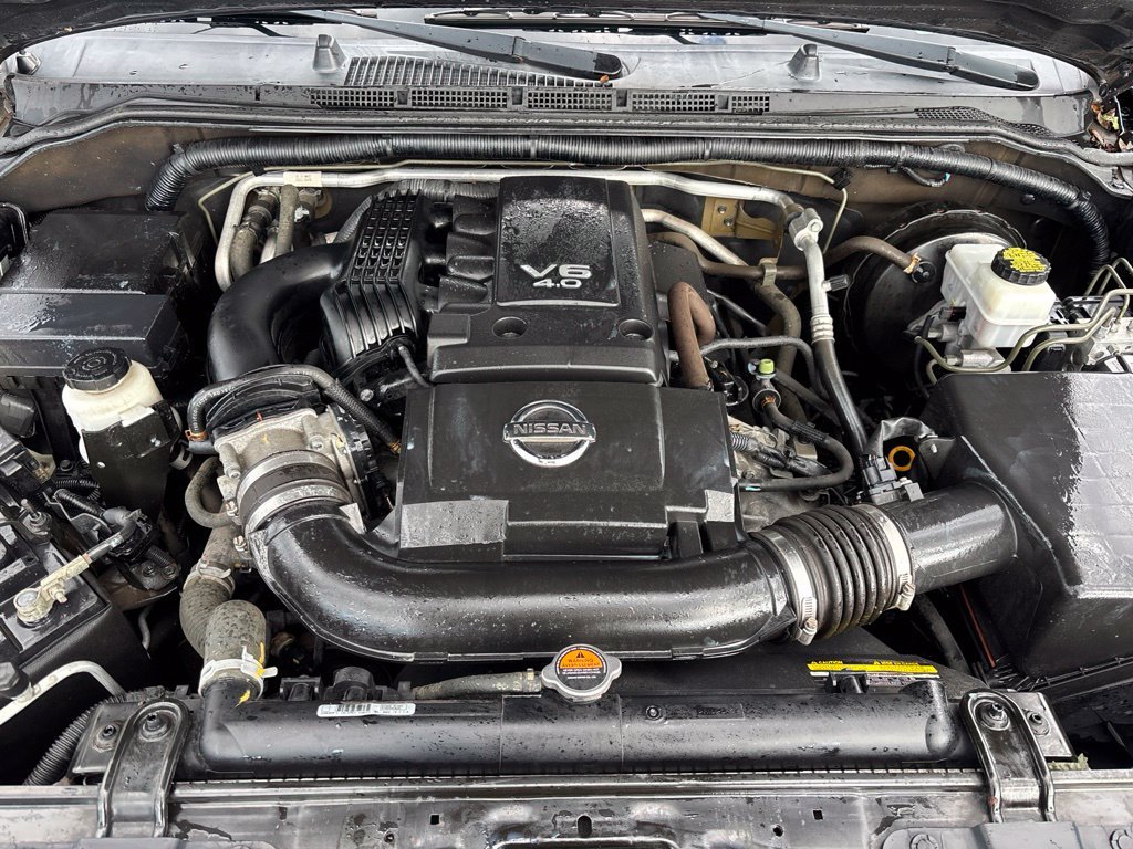 Used 2019 Blue Nissan SV image 10
