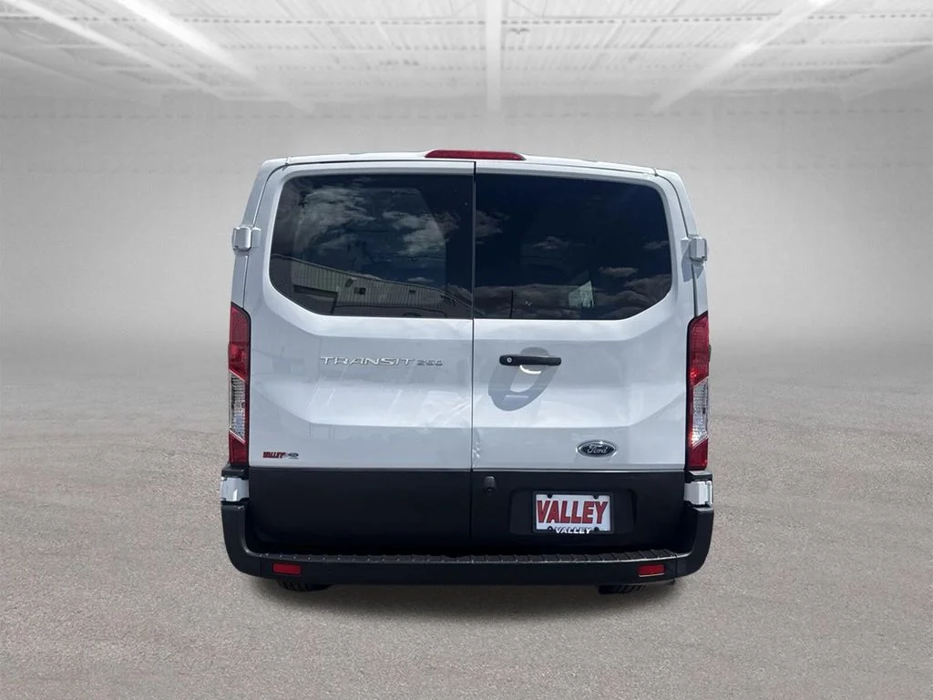 Used 2023 Oxford White Ford Base image 12
