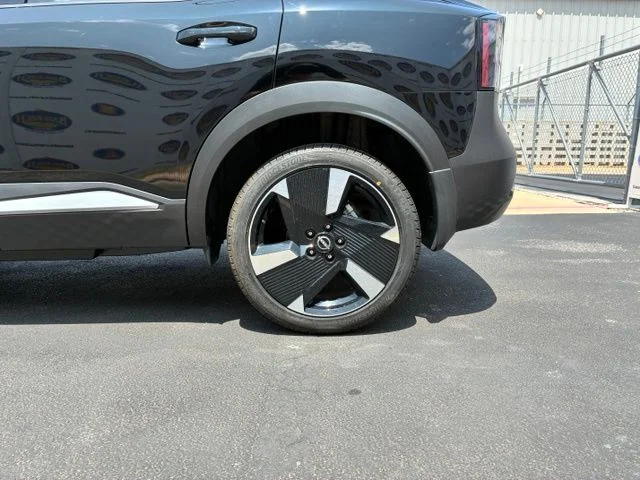 New 2026 Super Black Nissan SR image 17