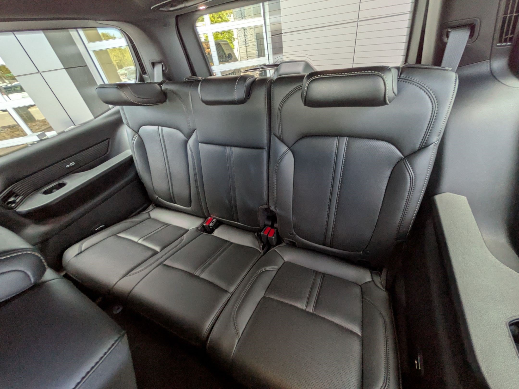 Used 2023 Baltic Gray Metallic Clearcoat Jeep Series I 4x4 image 26
