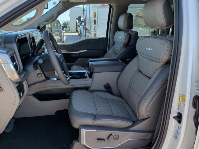 New 2027 Star White Metallic Tri-Coat Ford F-250® Platinum® image 65