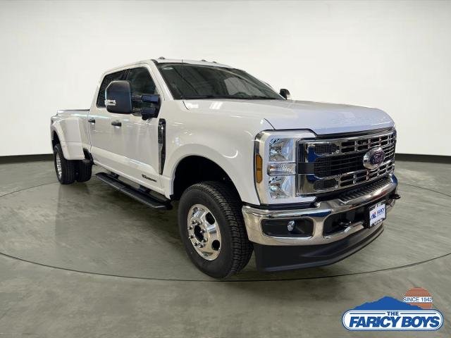New 2026 Oxford White Ford F-350® XLT image 39
