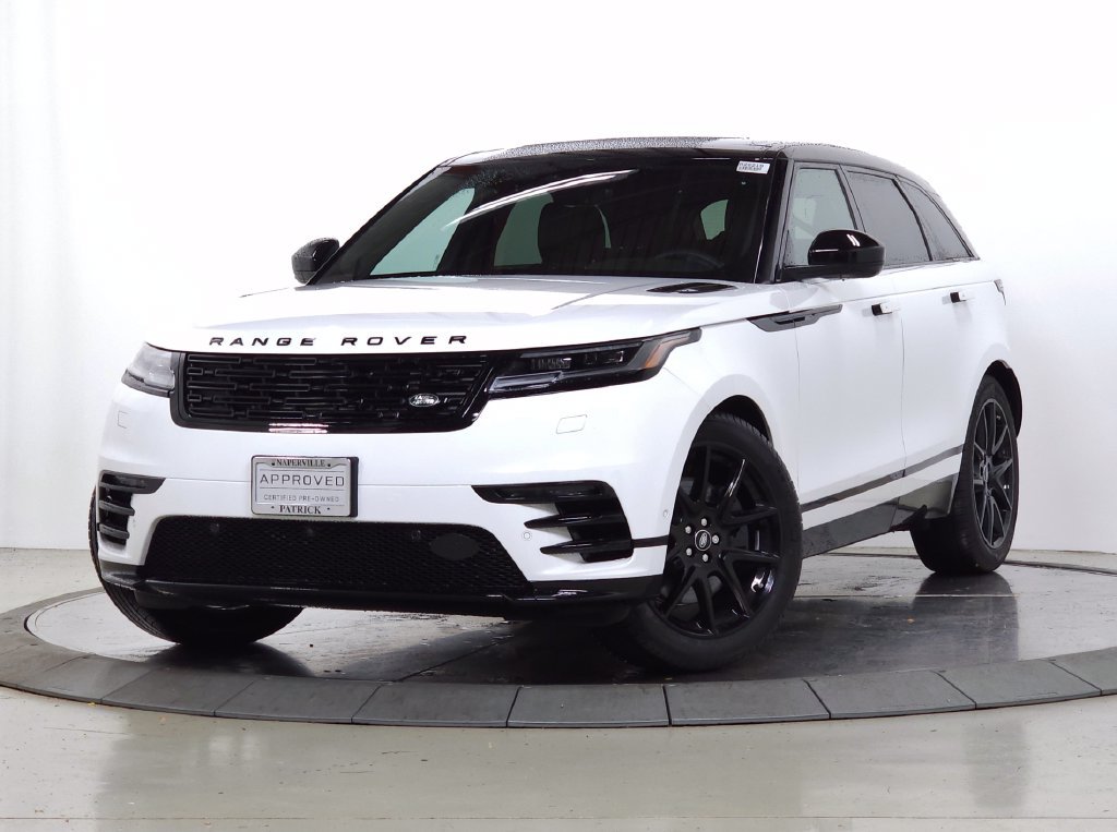 Certified Used 2026 White Land Rover Dynamic SE image 1