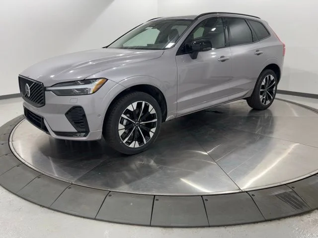 New 2026 Aurora Silver Volvo Plus image 1