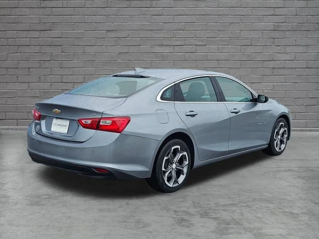 Used 2024 Sterling Gray Metallic Chevrolet 1LT image 5