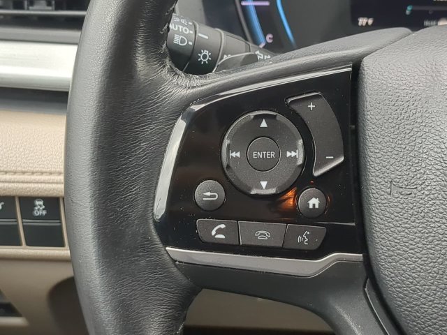 Used 2019 Red Honda EX-L image 31