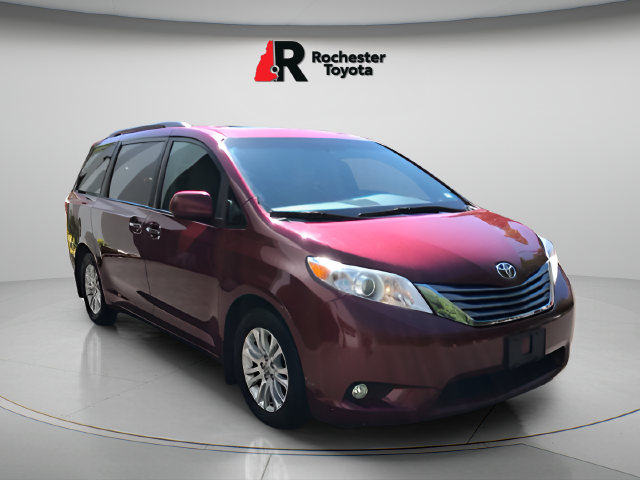 Used 2017 Red Toyota XLE image 1
