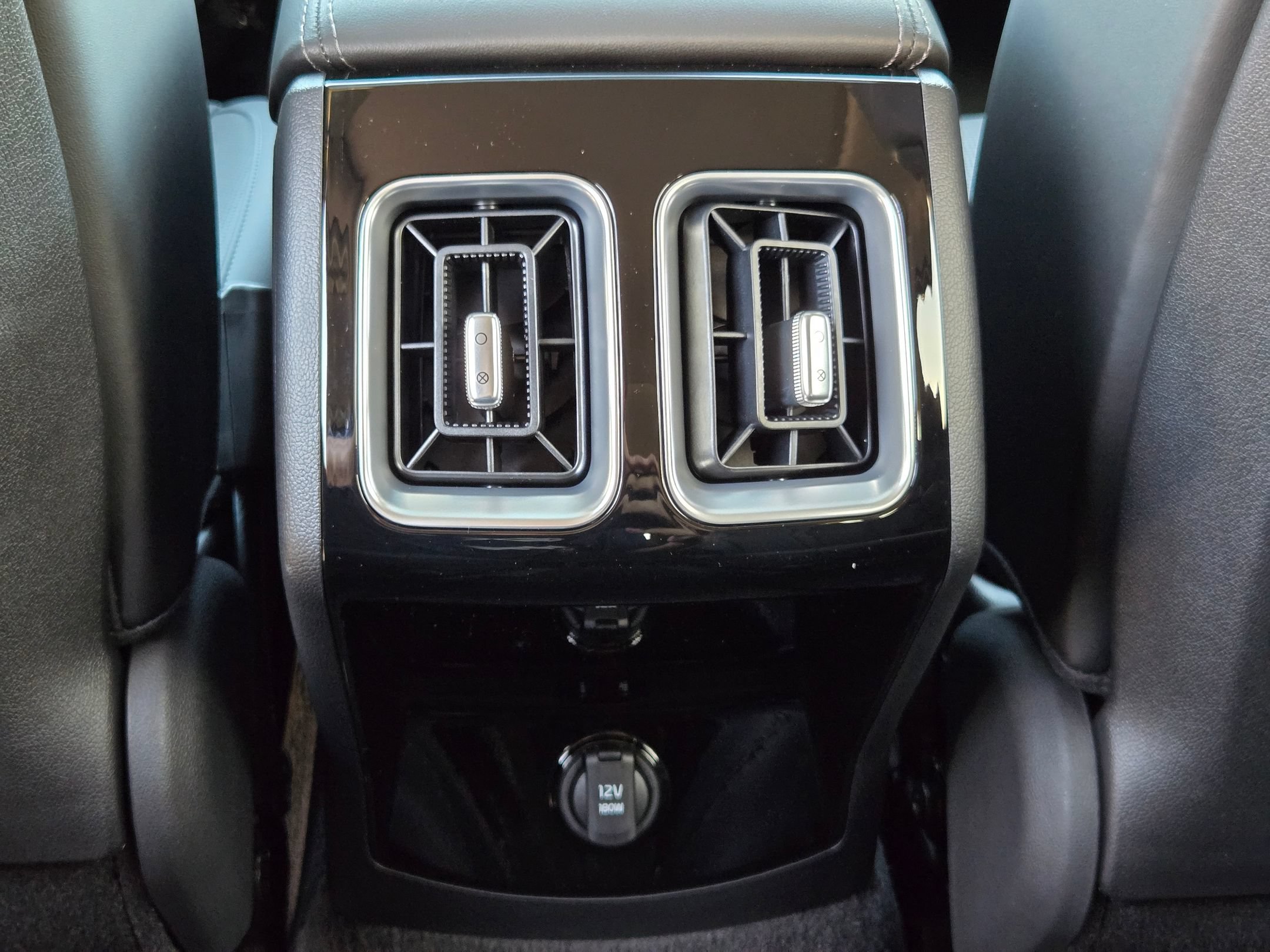 New 2026 Midnight Lake Blue Kia X-Line SX image 31