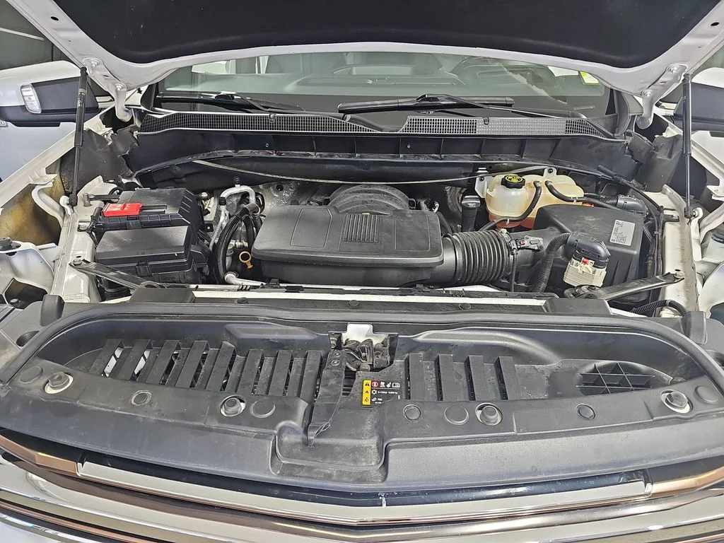 Used 2020 Beige Chevrolet High Country image 36