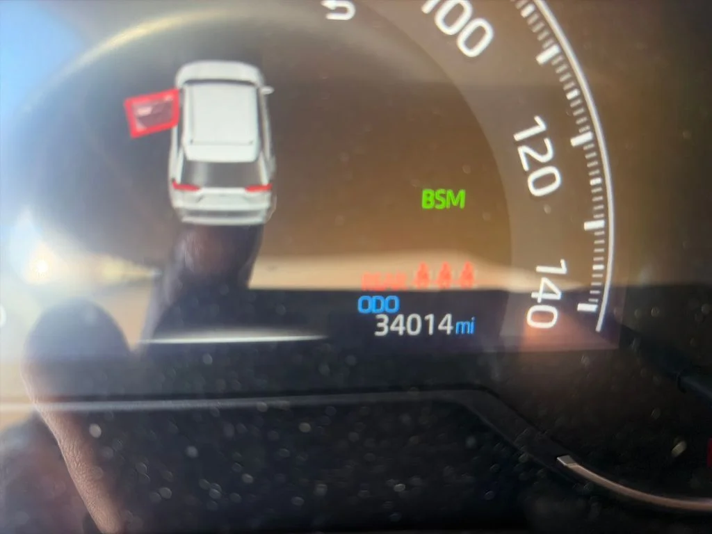 Used 2024 White Toyota Adventure image 17