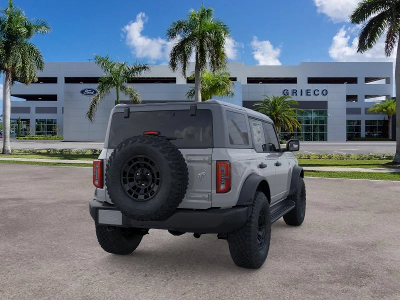 New 2026 Avalanche Gray Ford Outer Banks® image 21
