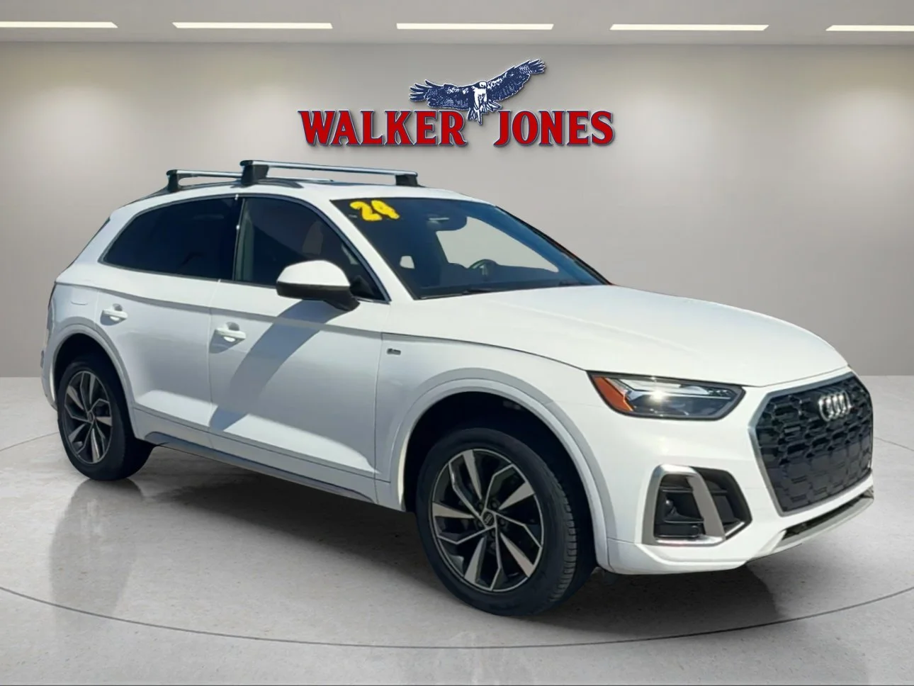 2024 Audi Q5 45 Premium Plus's photo