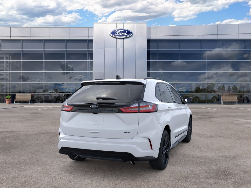 2023 Ford Edge SE - Photo 8