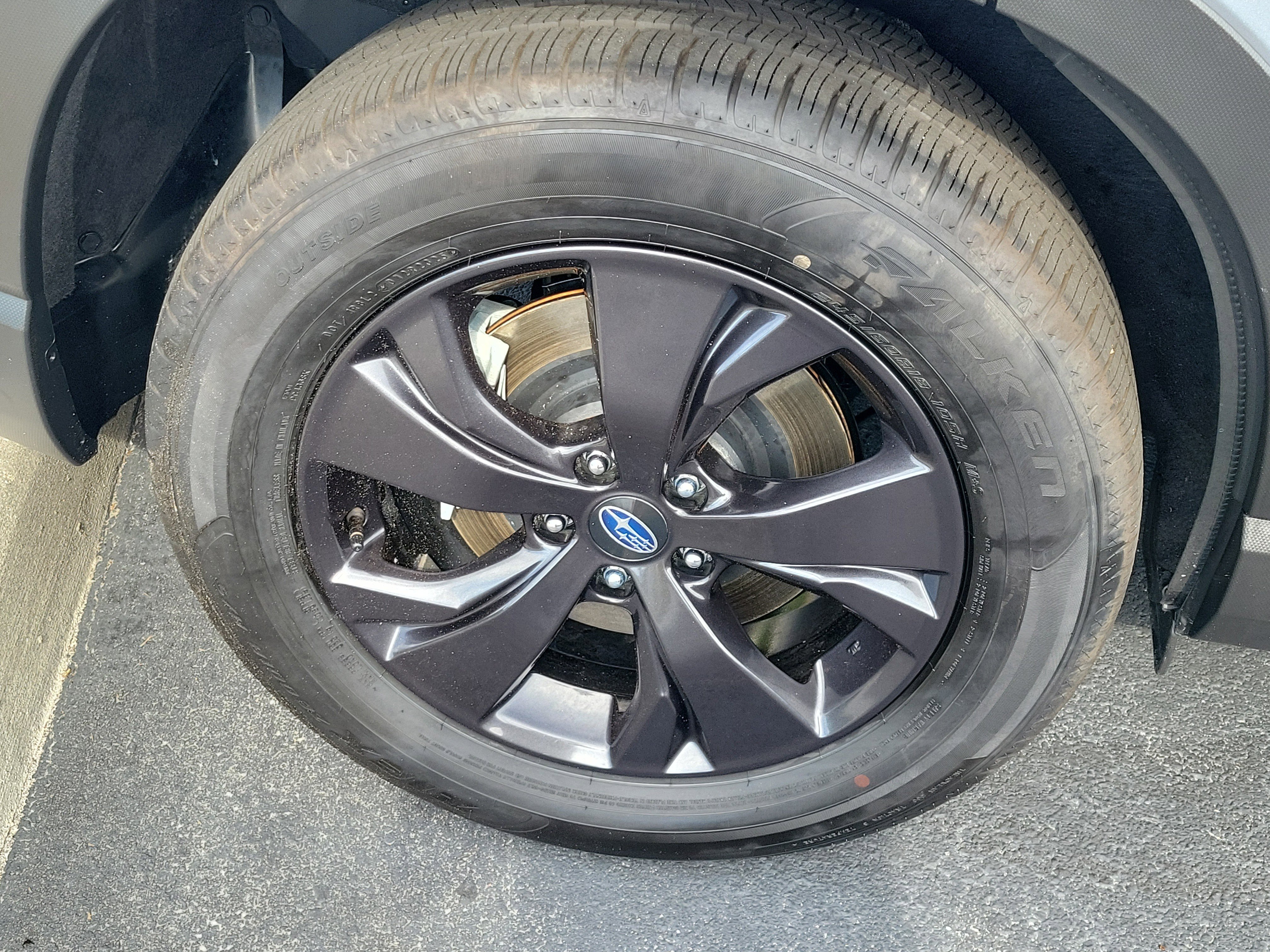 Used 2026 Ice Silver Metallic Subaru Premium image 10