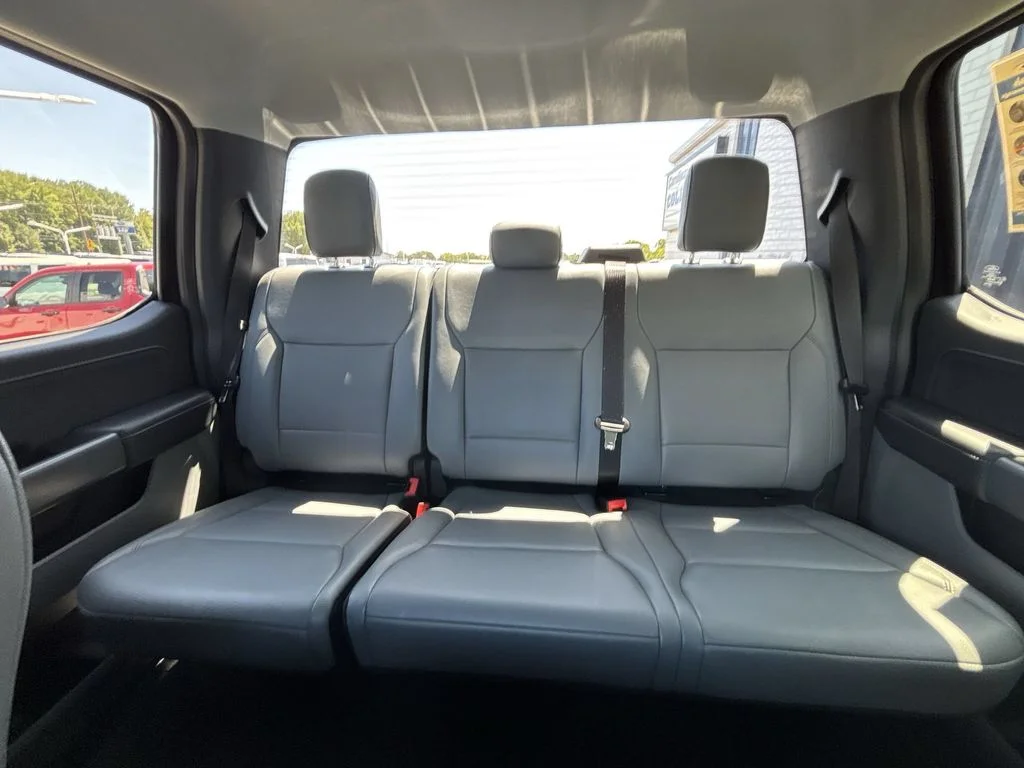 Used 2025 Black Ford Flash image 24