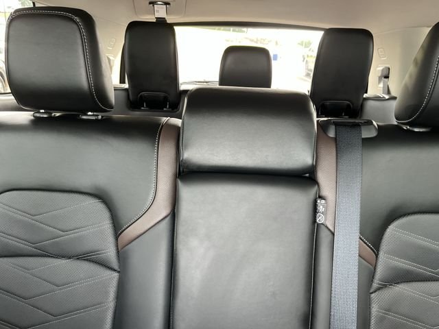 Used 2025 Gray Nissan Platinum image 24