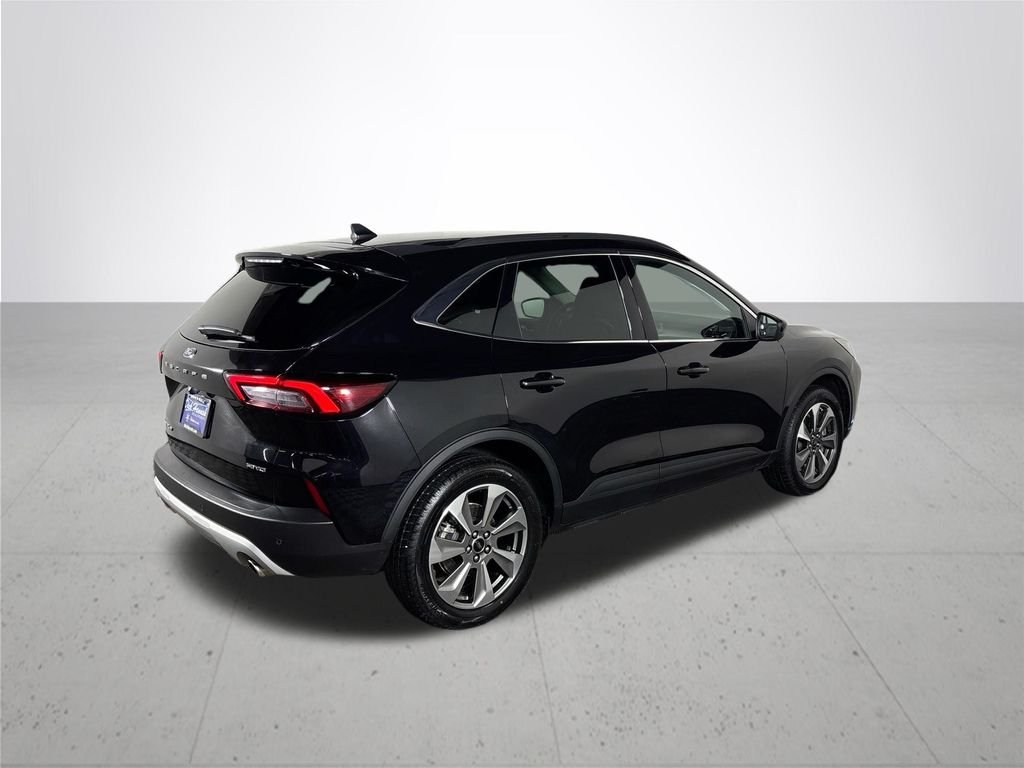 Used 2025 Black Ford Platinum image 6