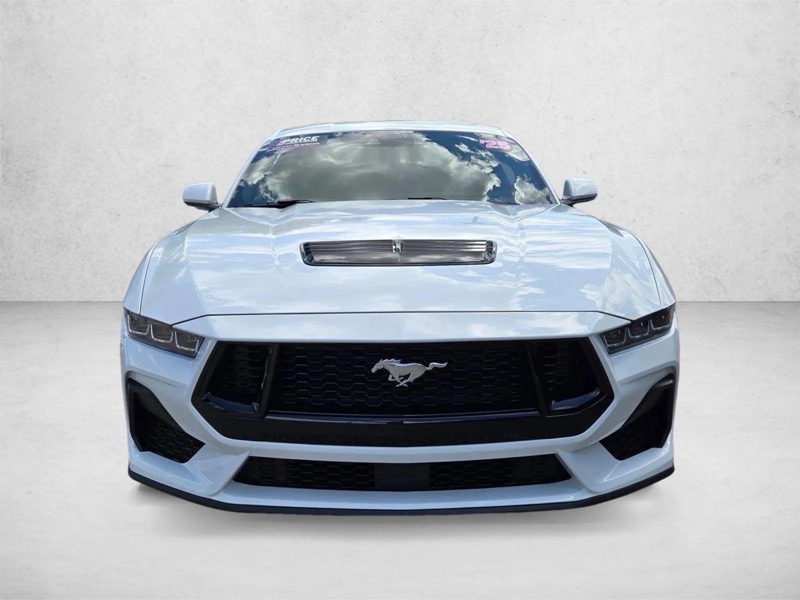 Used 2025 Oxford White Ford GT Premium image 2