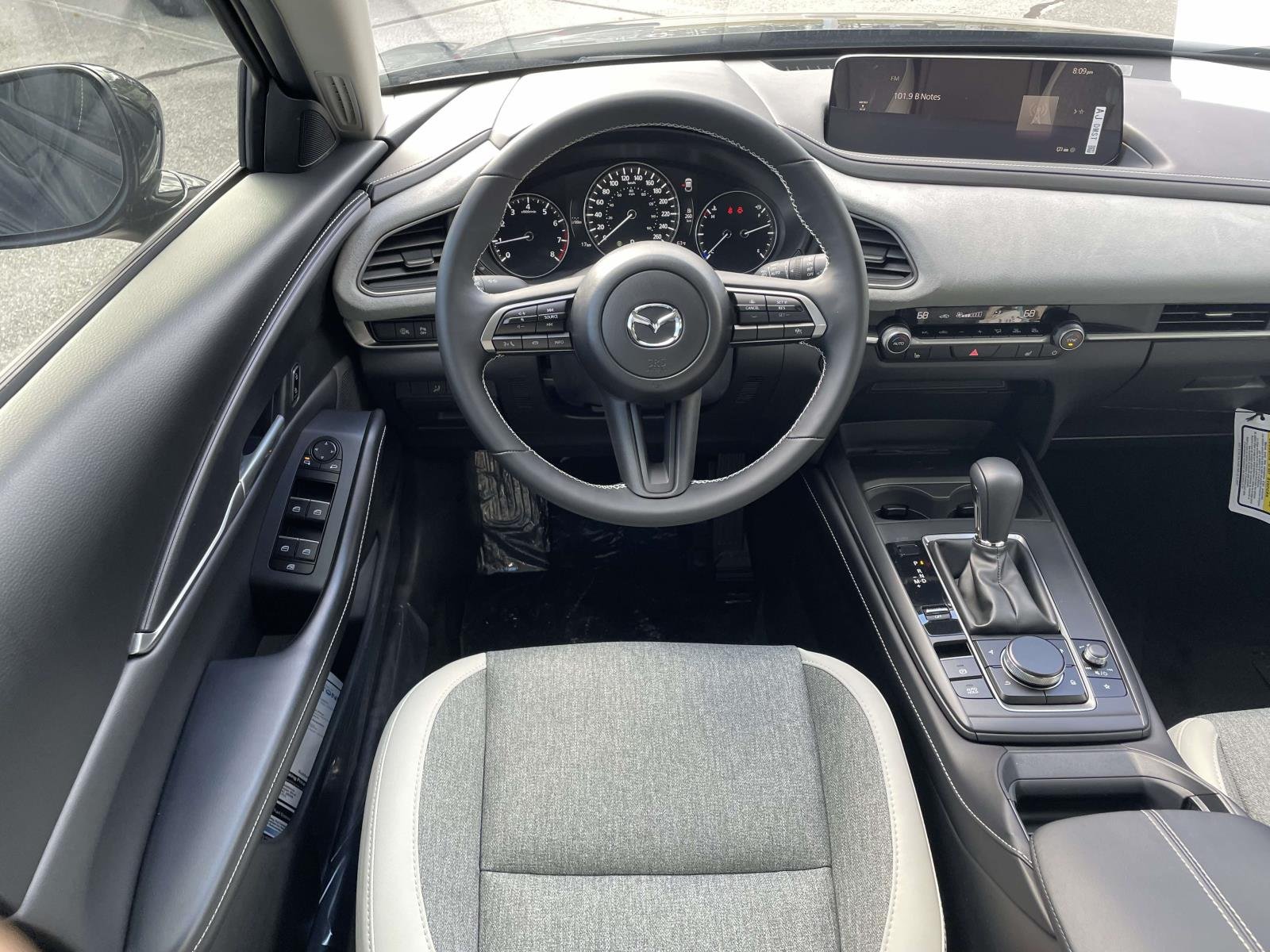 2026 Mazda CX-30 Aire Edition - Photo 13